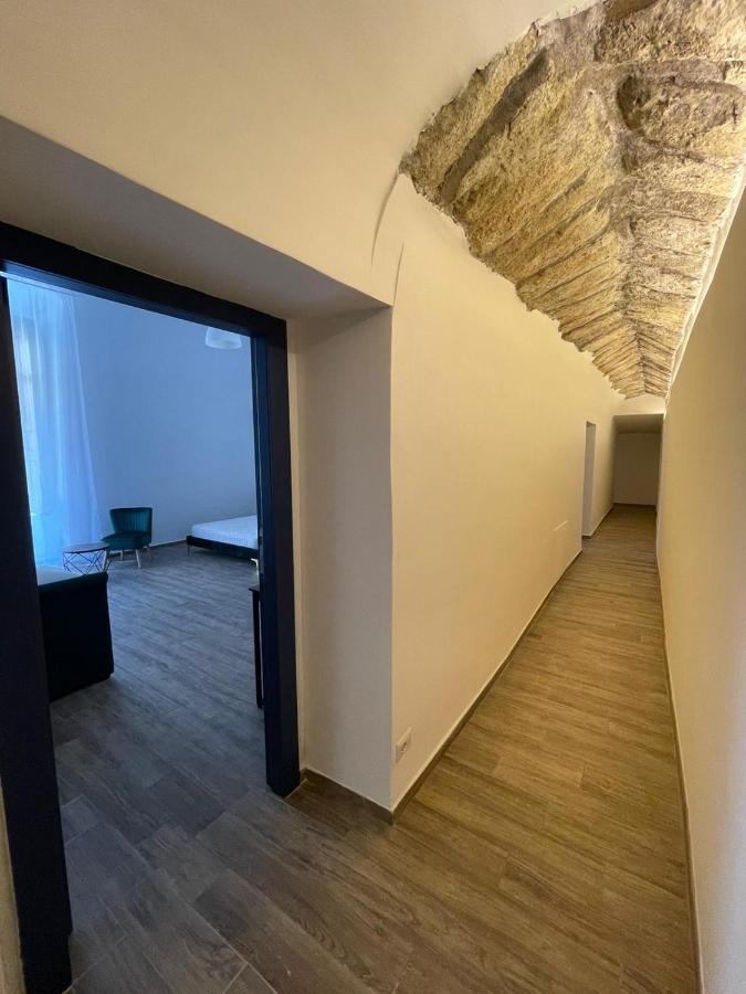 Palazzo Belmosto Naples Luaran gambar