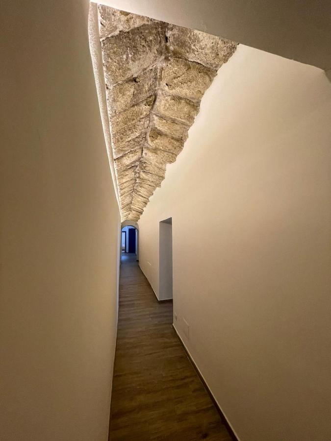 Palazzo Belmosto Naples Luaran gambar