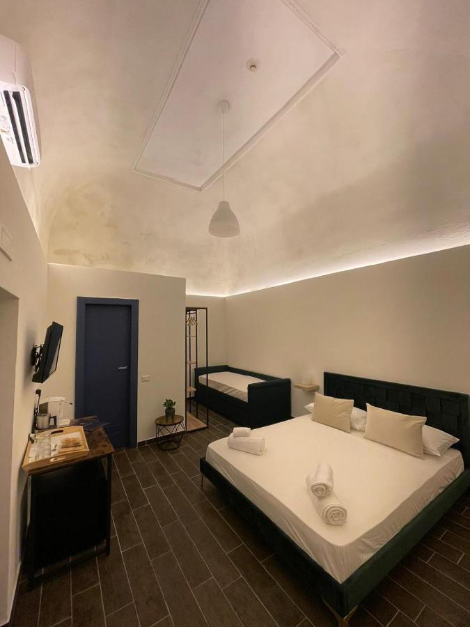 Palazzo Belmosto Naples Luaran gambar