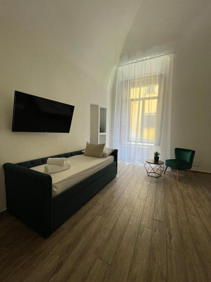 Palazzo Belmosto Naples Luaran gambar