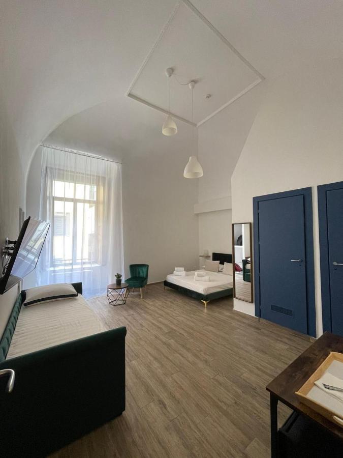 Palazzo Belmosto Naples Luaran gambar