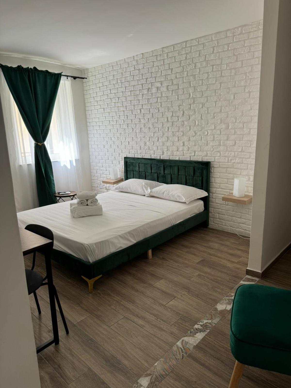 Palazzo Belmosto Naples Luaran gambar